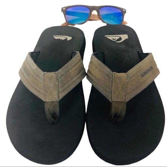 Quicksilver Flip Flop Sandals - Picture 1 of 5
